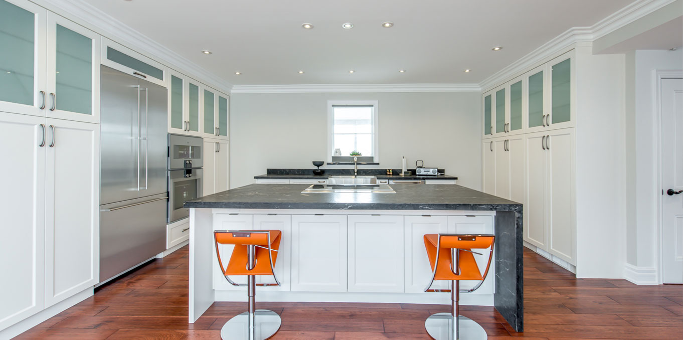 Modern cabinets and vanities from GTA companies can help to transform(br )your outdated bathroom into a beautiful contemporary space. img st13022 02